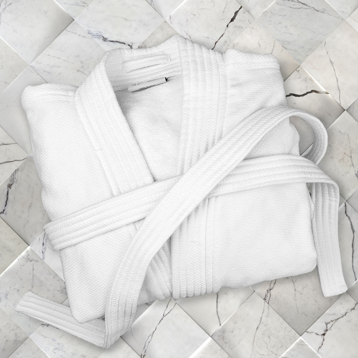 Is the bathrobe suitable for use in hotels and spas?