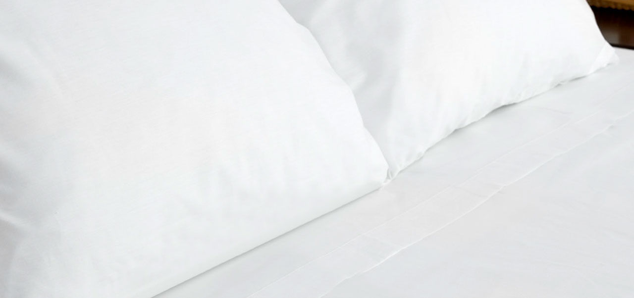 What color are the full-size sheets?