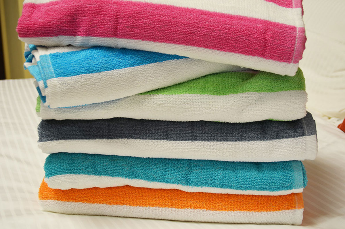 What are the features of Cabana Stripe Towels, Economy, 6 pack?