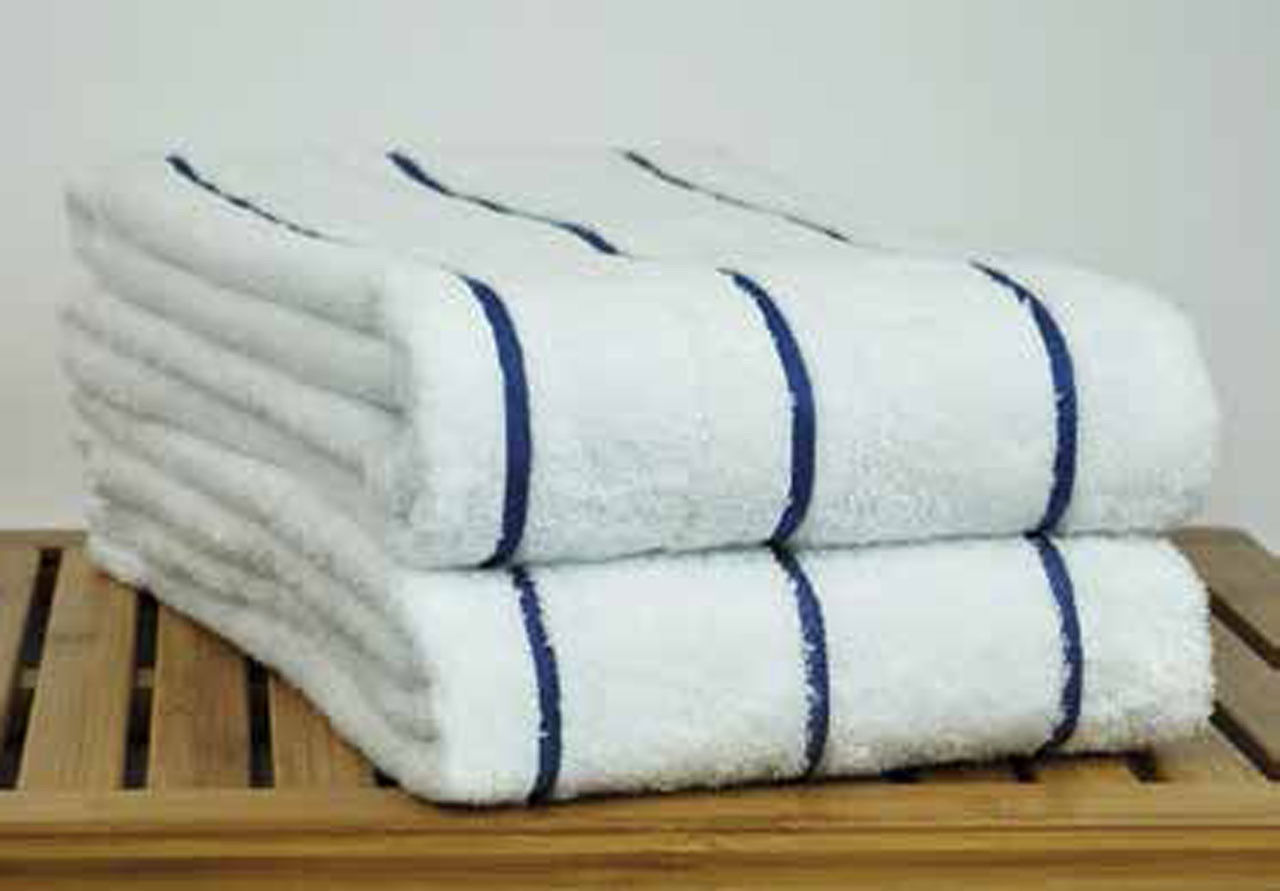What fabric are Welspun Hospitality towels made from?