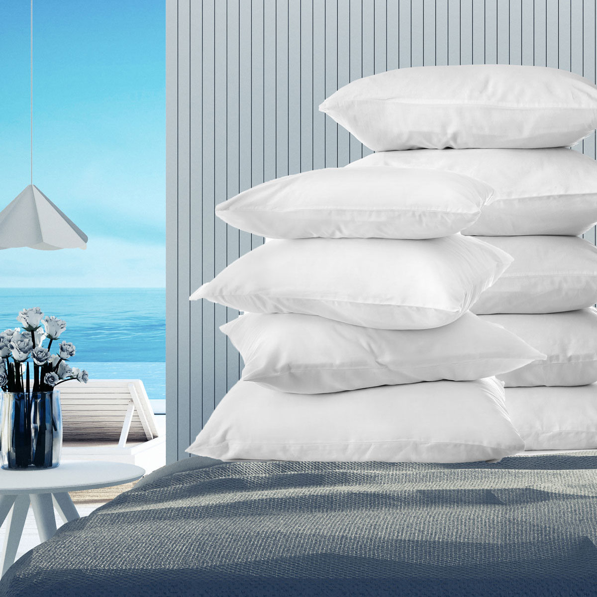 What extra features does the Oxford Diamond Pillow offer compared to the T233 cotton pillow?