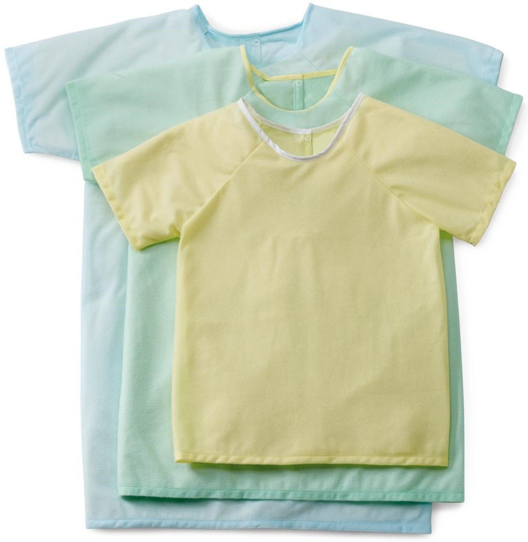 What do kids wear in hospital?