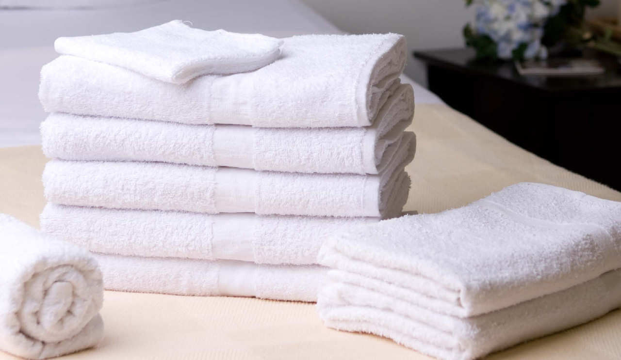 What fabric is used for the ADI 10S american made towels, including bath, hand, and wash towels?