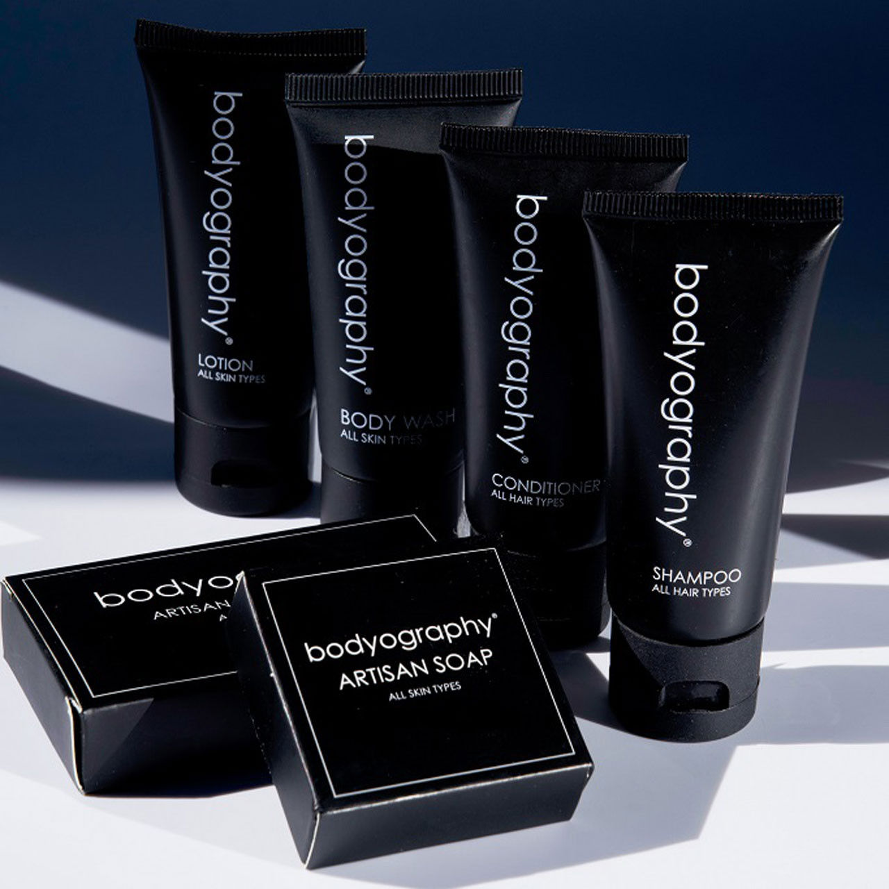 Does the Bodyography shampoo hotel collection include a large H&B lotion?
