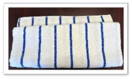 What's the hem style of the bulk pool towels from Oxford?